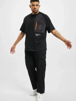 T-Shirts & Tank Tops*CAYLER & SONS Mntn Camo Pocket Raglan Box Tee schwarz/mc