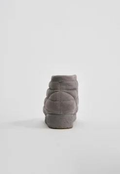 Boots & Stiefel*Clarks Originals Wallabee Stiefel grau