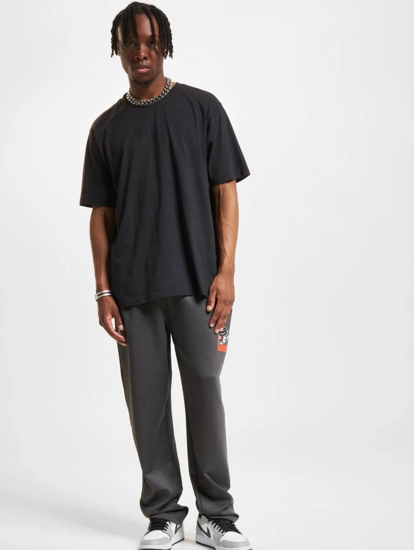 Große Größen|Fitnessmode & Jogginghosen*European League Of Football Helvetic Guards Jogginghosen anthrazit