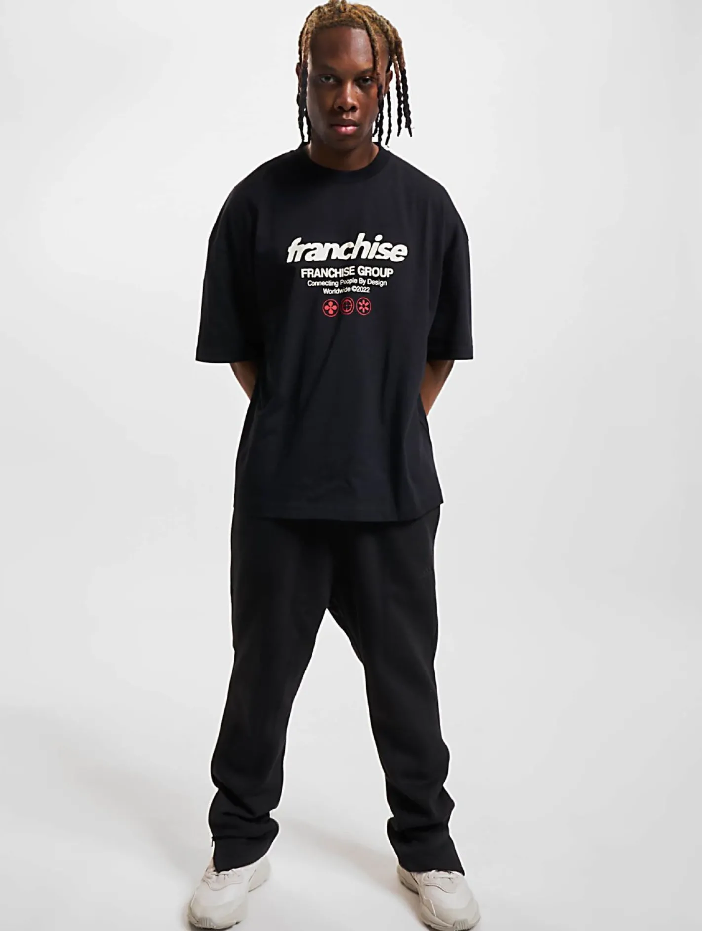 T-Shirts & Tank Tops*Franchise Connected T-Shirt Schwarz