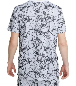 T-Shirts & Tank Tops|Sportoberbekleidung*NIKE F.C. Soccer Jersey Herren Fußball-Trikot mit Dri-Fit Sport-Shirt mit abstraktem Muster DV9769-100 Weiß/Schwarz