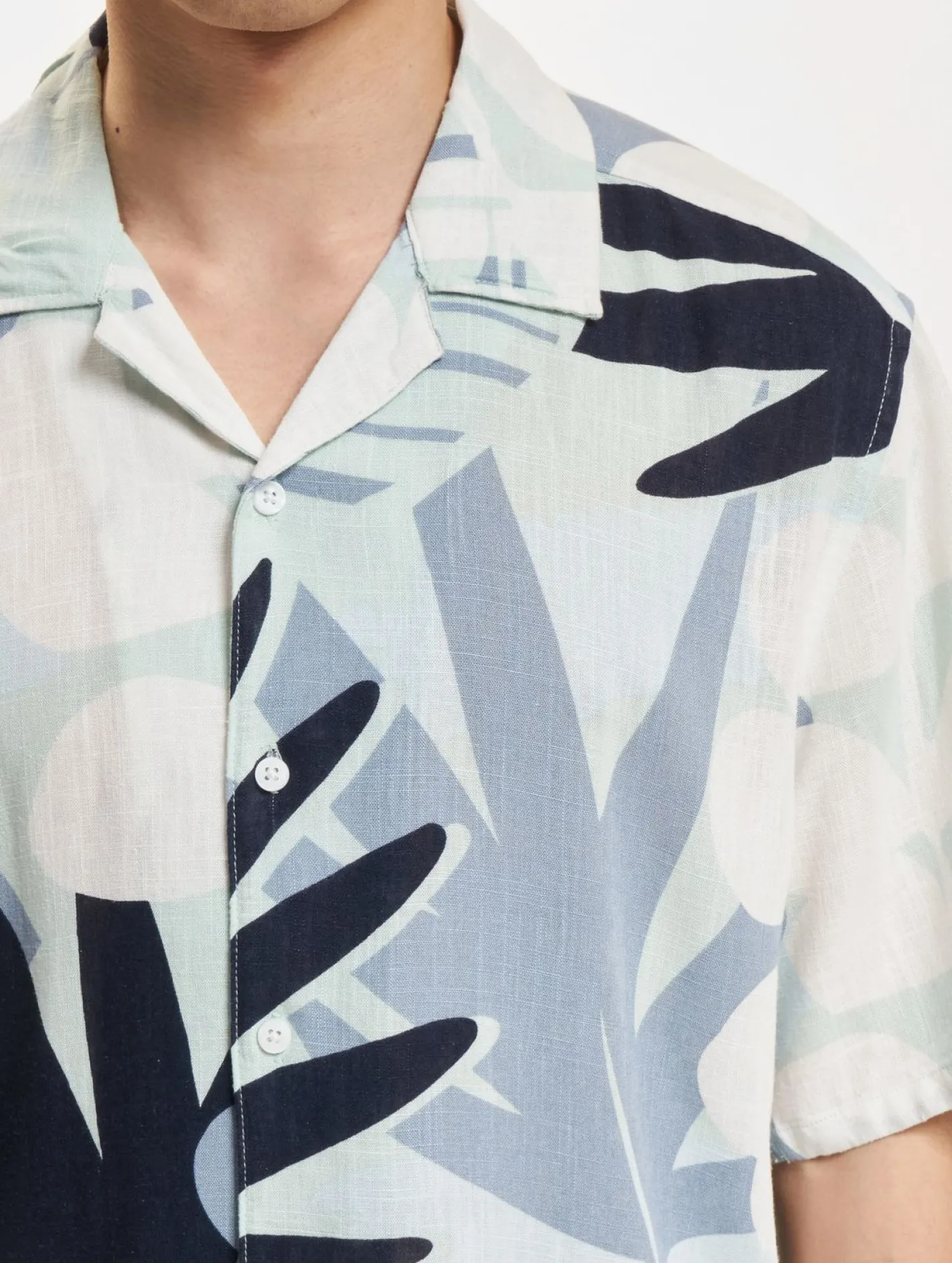 T-Shirts & Tank Tops*ONLY & SONS Bertil Reg Visc Linen AOP T-Shirts Bergfrühling