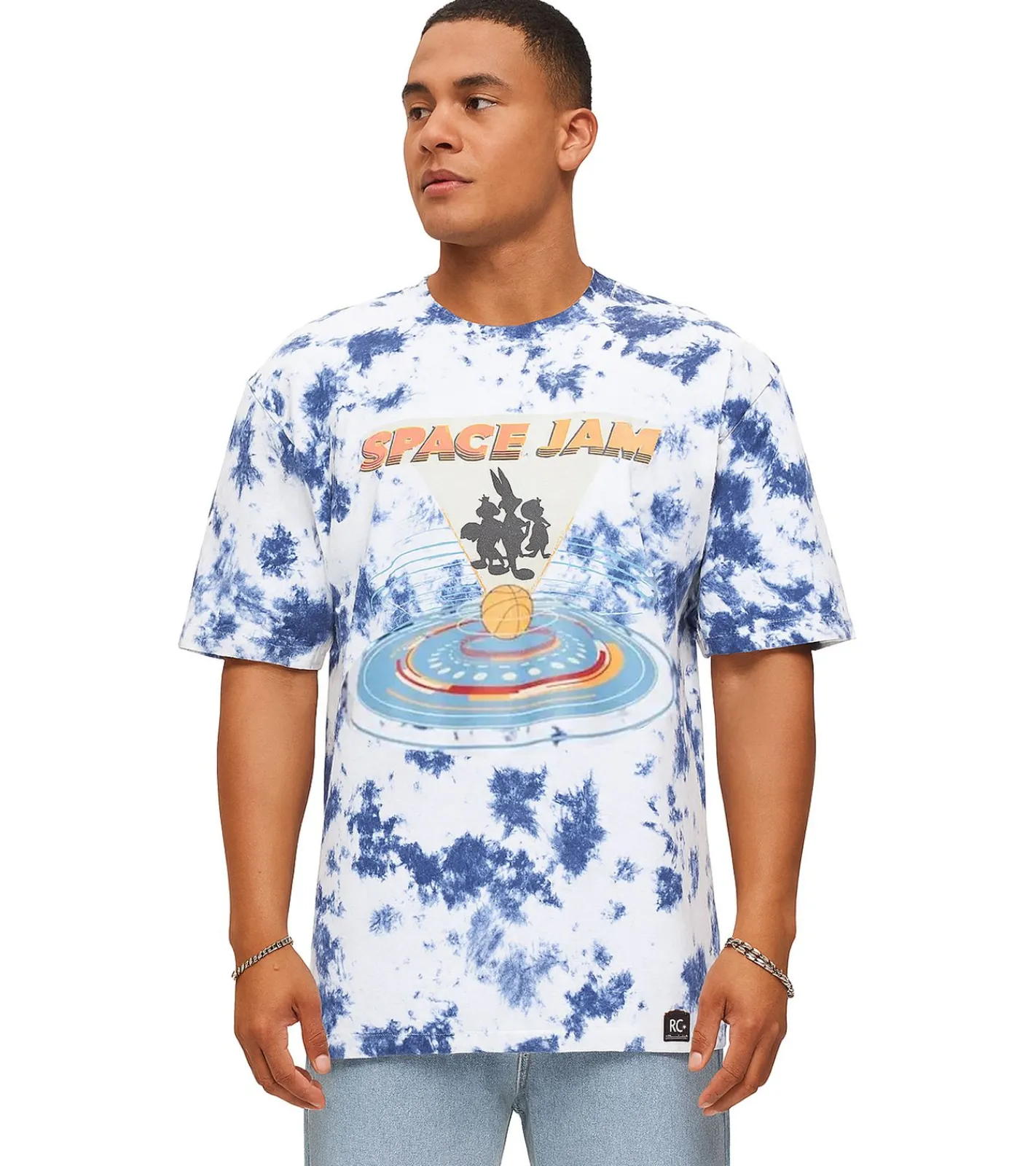 T-Shirts & Tank Tops*RE:COVERED X Space Jam Herren T-Shirt mit Front-Print im Batik Look Baumwoll-Shirt Rundhals-Shirt RCWARN751 Blau