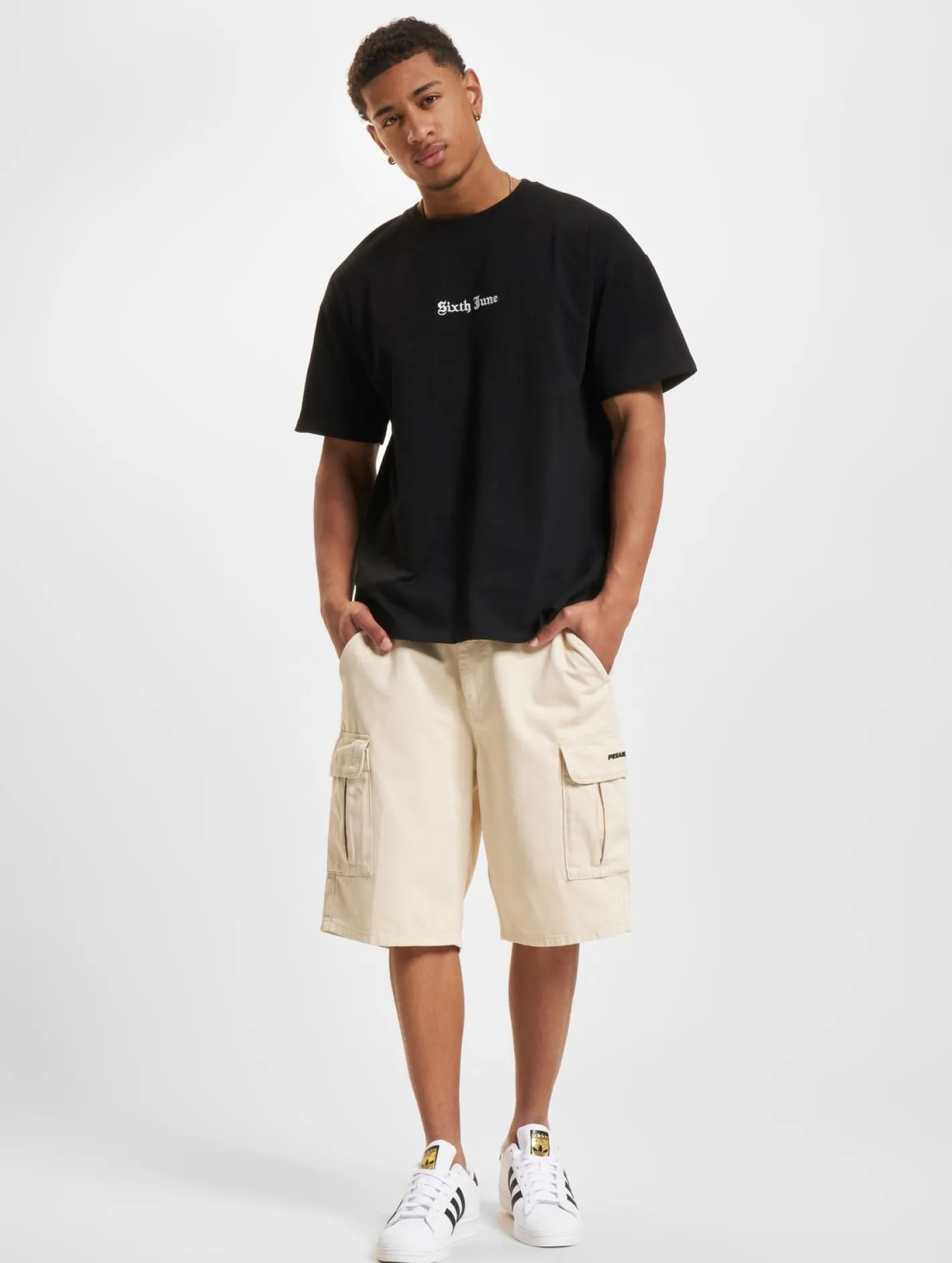 T-Shirts & Tank Tops*Sixth June Crew T-Shirts schwarz