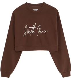 Sweater & Pullover*Sixth June Signature Damen Cropped-Pullover mit großer Signatur-Stickerei Rundhals-Sweater 32557 Braun