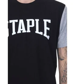 T-Shirts & Tank Tops*STAPLE Herren T-Shirt modisches Baumwoll-Shirt mit großem Marken-Schriftzug auf der Front 2208C7058 Schwarz