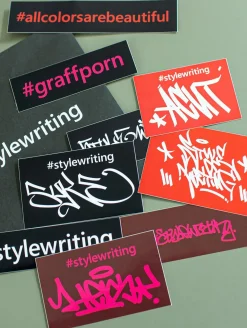 T-Shirts & Tank Tops*Stylewriting Logo T-Shirt Dunkelgrün/Aqua