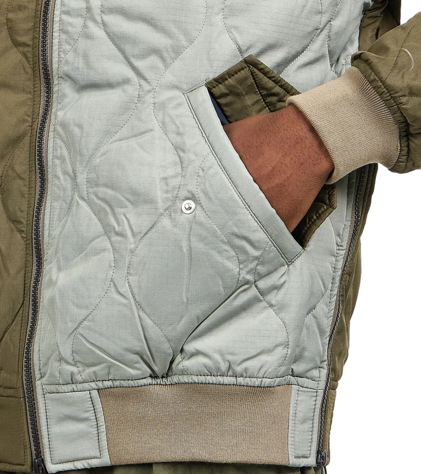 Jacken & Mäntel*TAION Military Ma-1 Herren 800 FLP Daunen-Jacke mit Pattentaschen Stepp-Jacke im Bomberjacken-Stil Multi-Grün