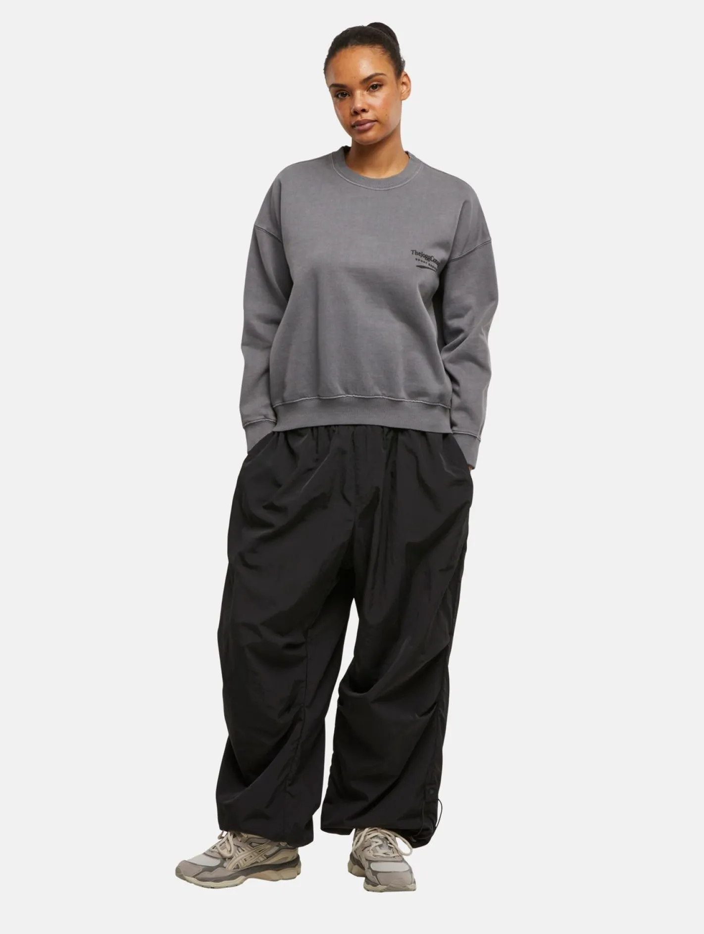 Sweater & Pullover*TheJoggConcept Rubi Pullover Ebenholz