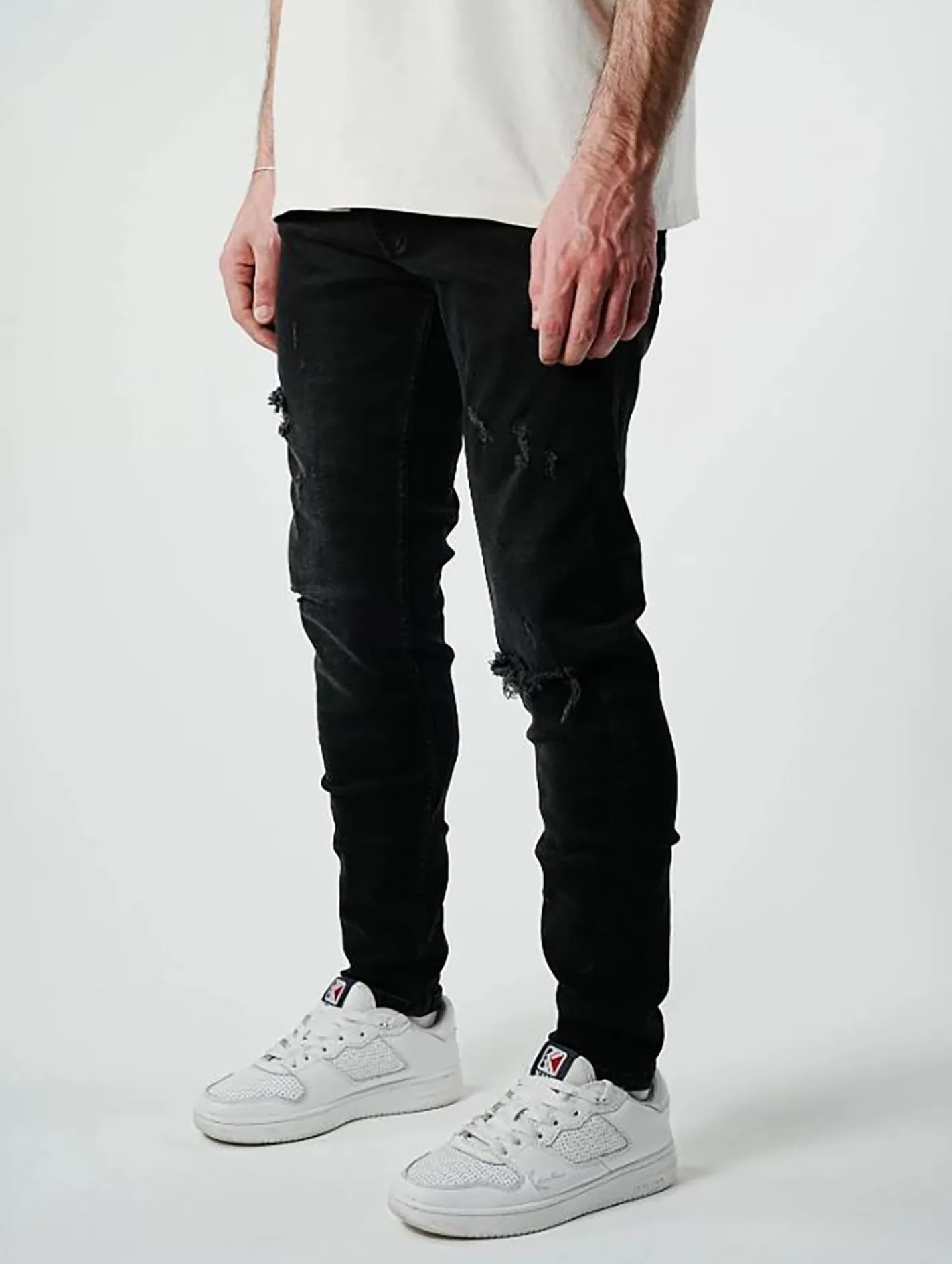 Jeans & Hosen*UNEFFECTED Premium Basic Slim Fit Jeans schwarz