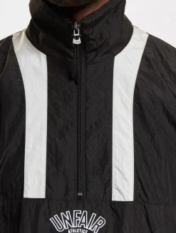 Jacken & Mäntel*UNFAIR ATHLETICS Elementary Crushed Halfzip Übergangsjacken schwarz grün